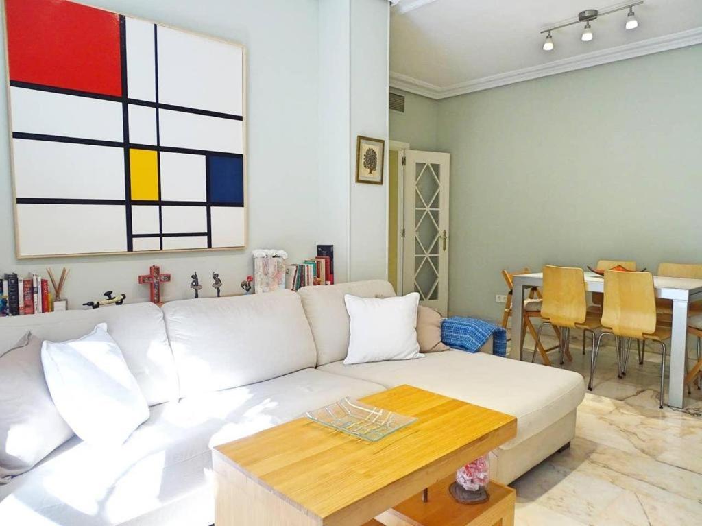 Beyourself By Sevillaluxurysuites Dış mekan fotoğraf